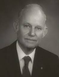 Jack Moore, architect of UF's original Reitz Union, O'Dome and schools,  dies at 97