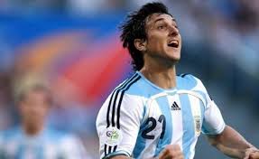 Nel 2020 ha seguito il corso. Burdisso Argentina Hizo Lo Que Pretendia Infoveloz Com