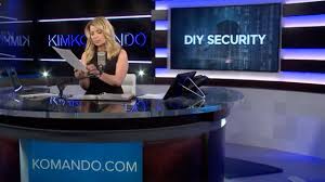 We think apple pay does a better job in that area because they appear to collect less information about you when you're using their service and apple is adamant that they're not selling that data to others, said christina tetreault, consumer reports financial services expert. The Safest Way To Pay With Your Phone Venmo Vs Apple Pay Vs Zelle Vs Cash App Kim Komando Youtube