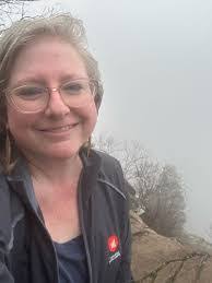 Tina Roberson's Instagram, Twitter & Facebook