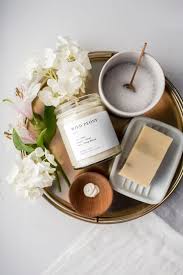 Pin By Brooklyn Candle Studio On Candles Minimalist Candles Candle Jars Luxury Candles