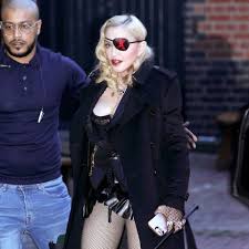 5:41 128 кбит/с 5.3 мб. Rocco Ritchie Madonna Als Mutter Gala De