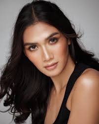 Toffee Rivera Studio added a new photo.