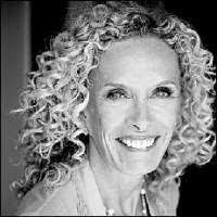 Kimberly Lamson's Instagram, Twitter & Facebook