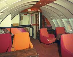 Continental 747 Lounge Airline Interiors Airplane Interior Vintage Airlines