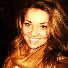 Danielle Helgeson (@helg4706)