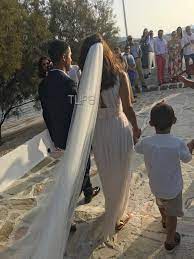 Συγκρίνετε τις τιμές σε 121 ξενοδοχεία στον προορισμό αγία άννα, ελλάδα. Anna Mpoysdoykoy Stayros Iwannidhs Fwtografies Apo Ton Romantiko Toys Gamo Sthn Antiparo