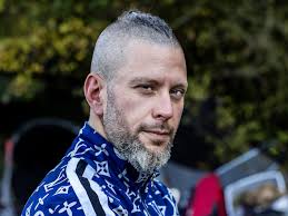 De mannenknuffel is lang zo gek nog niet