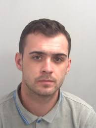 Manhunt launched for Tilbury burglary suspect after he failed to appear in  court