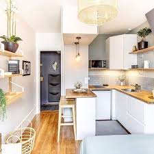 Rojet Ordener Renovation Totale D Un Studio Pour La Location A Paris Ambiance Neo Ethni Cuisine De Petit Appartement Cuisine Appartement Decoration Cuisine