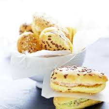 Mini Navettes Aperitives Garnies Plateau De 12 Vendu Par 2 Auchan Traiteur