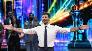 Stefano De Martino, la notizia ufficiale dopo l’esordio di Stasera tutto è possibile