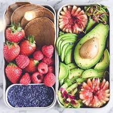 For Your 5 Portions Of Fruit And Vegetables Required Plus A Sweet Surprise 5 Fruits Et Legumes Par Jour Plus Une Petite Instagram Food Food Lunch Snacks