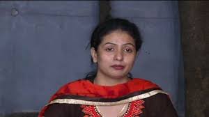 Unfortunately, the couple has been in the news for personal disputes. Hasin Jahan Receives Rape Threats For Posting Best Wishes Greetings For Ram Mandir Bhoomi Pujan India News India Tv