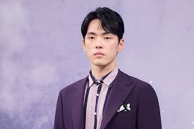 Kim jung hyun is a south korean actor. Kim Jung Hyun Concludes Filming For Time Soompi
