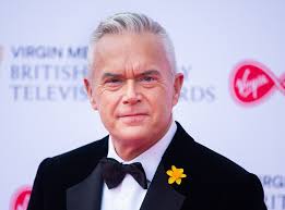 Bbc news employs many presenters and correspondents who appear across television, radio and contribute to bbc online.bbc news provides television journalism to bbc one bulletins and the rolling news channels bbc world news and the bbc news channel in the united kingdom. Huw Edwards Ordered To Take Down Welsh Flag Tweet By Bbc The Independent