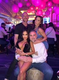 TW Pornstars - CJ Miles. Twitter. Legends in one frame 🌟 @Johnnysins  @keiranlee @Madison4. 3:38 PM - 7 Jan 2023