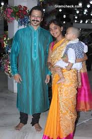 Bollywood Celebs At Iskcon Temple Janamashtmi 2014 Mother Daughter Fashion Indian Celebrities Bollywood Celebrities Vivek was born to a tamil mother and a punjabi father. bollywood celebs at iskcon temple