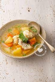 Sopa De Pescado Video Recipe For An Easy Flavorful Fish Soup Recipe Fish Soup Soup Recipes Recipes