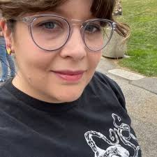 Jes Holbrook (@JesHolbrook)