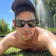 Buscar Oficial de Peluquería para contratar en San Fernando De Henares