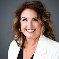 Tracy Hostler's Instagram, Twitter & Facebook