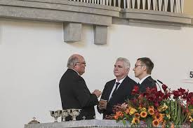 Sie brauchen diese adresse häufiger? Wechsel In Der Leitung Des Bezirks Rheinpfalz Neuapostolische Kirche Westdeutschland