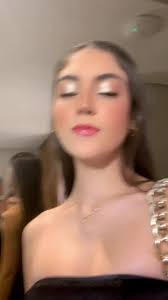 Os vídeos de nicole (@nicoleneeves) com original sound