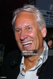 Shelley Jensen's Instagram, Twitter & Facebook