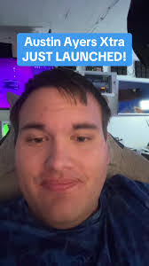 Iris Austin's Instagram, Twitter & Facebook