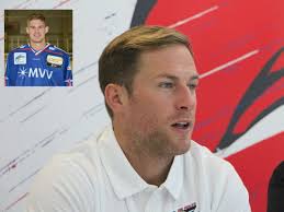 Mannheim: Die Adler-Profis Marcus Kink und Martin Buchwieser engagieren  sich beim „Movember“