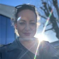 50+ perfiles de «Isler»