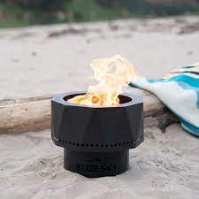 What the flame genie firepit does is provide you with a genius way to enjoy an authentic fire pit experience. Ebern Designs Parson Ridge Portable Smokeless With Carrying Bag Steel Wood Burning Fire Pit Reviews Wayfair