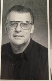 Leon H. Sablatura Middle School first welcomed 5th and 6th grade students  in 1997. After Pearland High School moved from Galveston Avenue to SH 35 in  1991, Pearland ISD made significant renovations