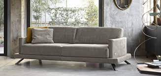 Collezione Sartoria Di Doimo Salotti Divano In Tessuto Modello Club Tessuto Erika 77 Dim 240x109 Cm Divani Divano Tessuto Arredamento