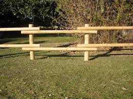 Staccionata In Rovere Massiccio Recinzione Rustica Recinzione Fattoria Recinzioni In Legno