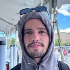 Maurice Mendenhall's Instagram, Twitter & Facebook