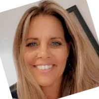 200+ "Combee" profiles