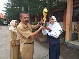 5 9 november 2014 time.soal un bahasa inggris smp tahun 2014tempat paling gokil buat persiapan un smp bahasa inggris. Kreandika Smpn 1 Kandanghaur Facebook