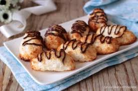 Check spelling or type a new query. Biscotti Al Cocco Con Albumi Solo 4 Ingredienti Foodbloggermania It