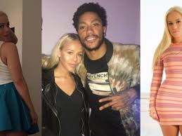 Parents, siblings, nationality, ethnicity, religion & political views rose was born to a single mother, brenda rose, and has three elder brothers dwayne, next reggie, and allan. Derrick Rose Wife Parents