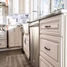 Charleston Linen Antique White Kitchen Antique White Kitchen Cabinets Kitchen Cabinet Colors