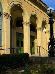 Modesto S Historic El Viejo Post Office Those Arches The Colors Of Those Doors House Styles House Modesto California