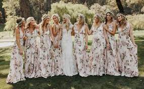 Choisir une robe paule vasseur pour ses demoiselles d 'honneur.vous pourrez personnaliser nos robes avec plus de 100 coloris et tissus différents. 1001 Idees Robe Demoiselle D Honneur Boheme Sur La Route Du Chic