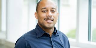 Southwestern's First Fully Tenured Black Faculty Member Reggie Byron Will  Leave a Legacy of Change and Passion for Research • Southwestern University