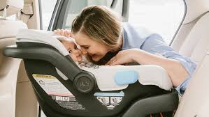 When emily puente saw another mom pick up a baby carrier by lifting with her. Mesa Uppababy
