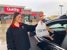 30 Gas Stations That Take Apple Pay (& How To Find More Near You!) -  Moneypantry