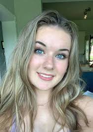 MB's Beauty Bar has welcomed Ella Collins to the salon today! Ella is a  student at Westisle Composite, taking the Cosmetology program. She will be  observing and assisting in the salon until