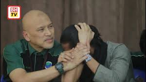 Masalah sosial yang dikategorikan dalam perilaku menyimpang diantaranya adalah kenakalan remaja. Yusuf Azmi Sah Keluar Ppim