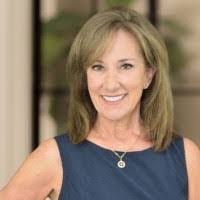 Tracey Ackerman's Instagram, Twitter & Facebook